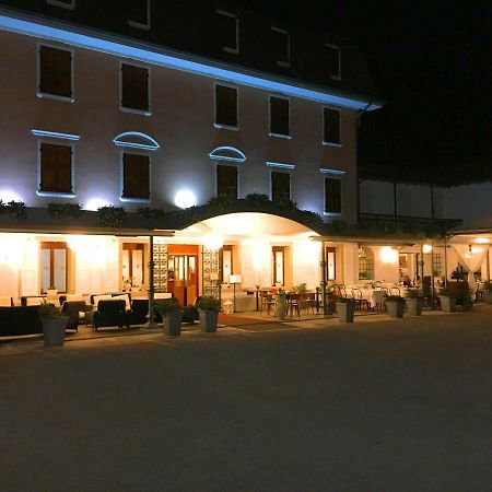 Il Novecento Hotel Casarsa della Delizia Exterior photo