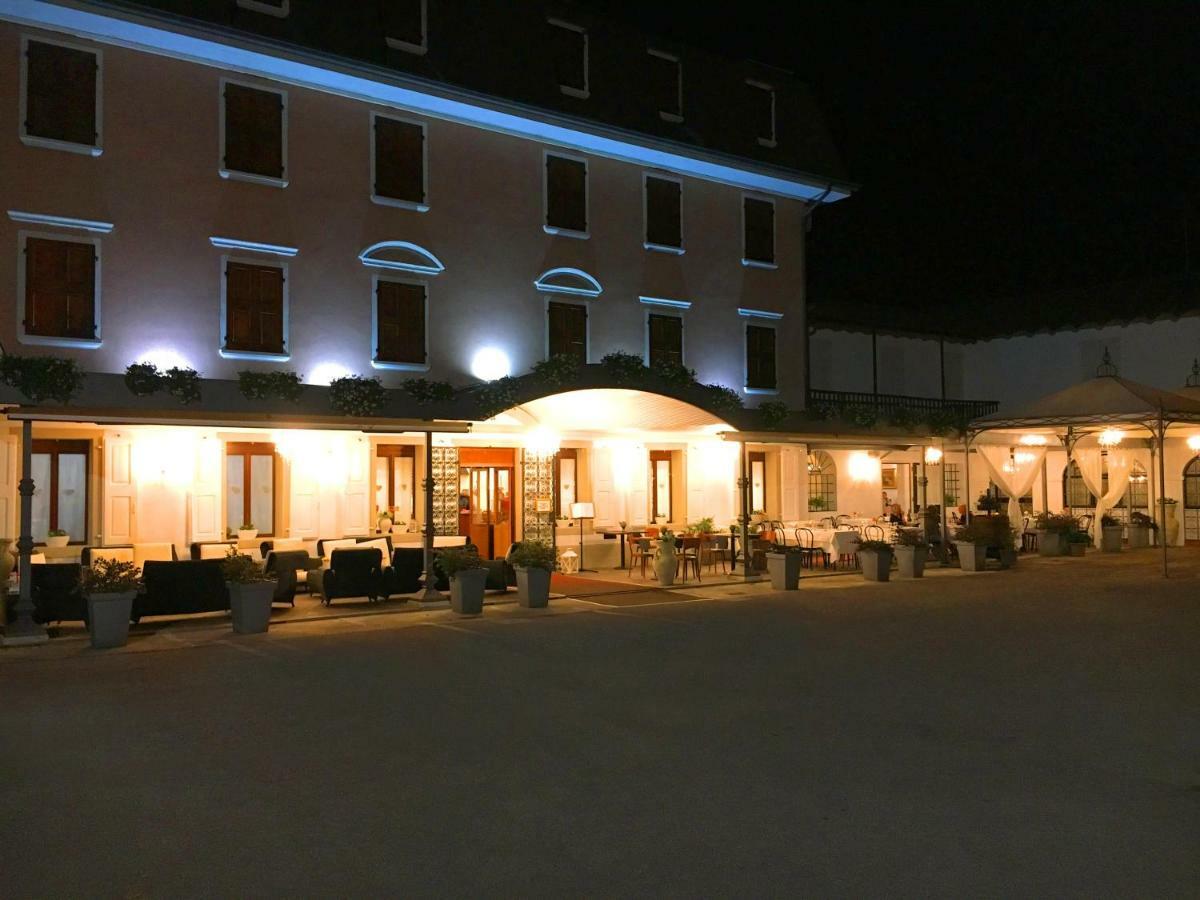 Il Novecento Hotel Casarsa della Delizia Exterior photo